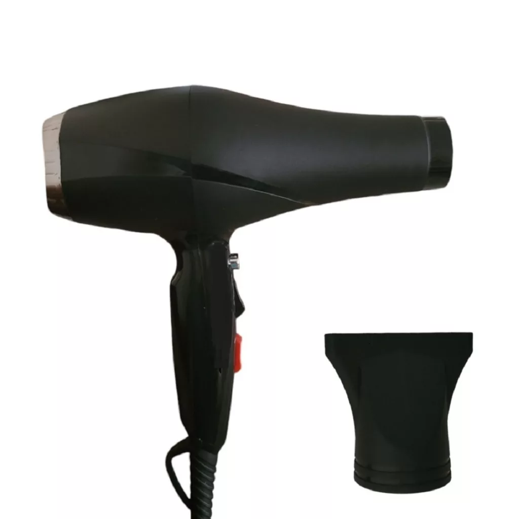 سشوار حرفه‌ای مدل p-9000، موتور AC، با توان مصرفی 9000 وات، دارای قابلیت باد سرد، فناوری تولید یون، تعویض سری، طراحی ارگونومیک، با حالت حجم‌دهنده و صاف‌کننده، وزن 600 گرم، تنظیم حرارت 3 حالته و کنترل سرعت 2 حالته، به همراه سری متمرکزکننده باریک