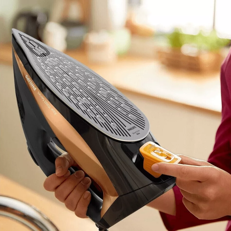 اتو بخار 2800 وات فیلیپس مدل DST7040