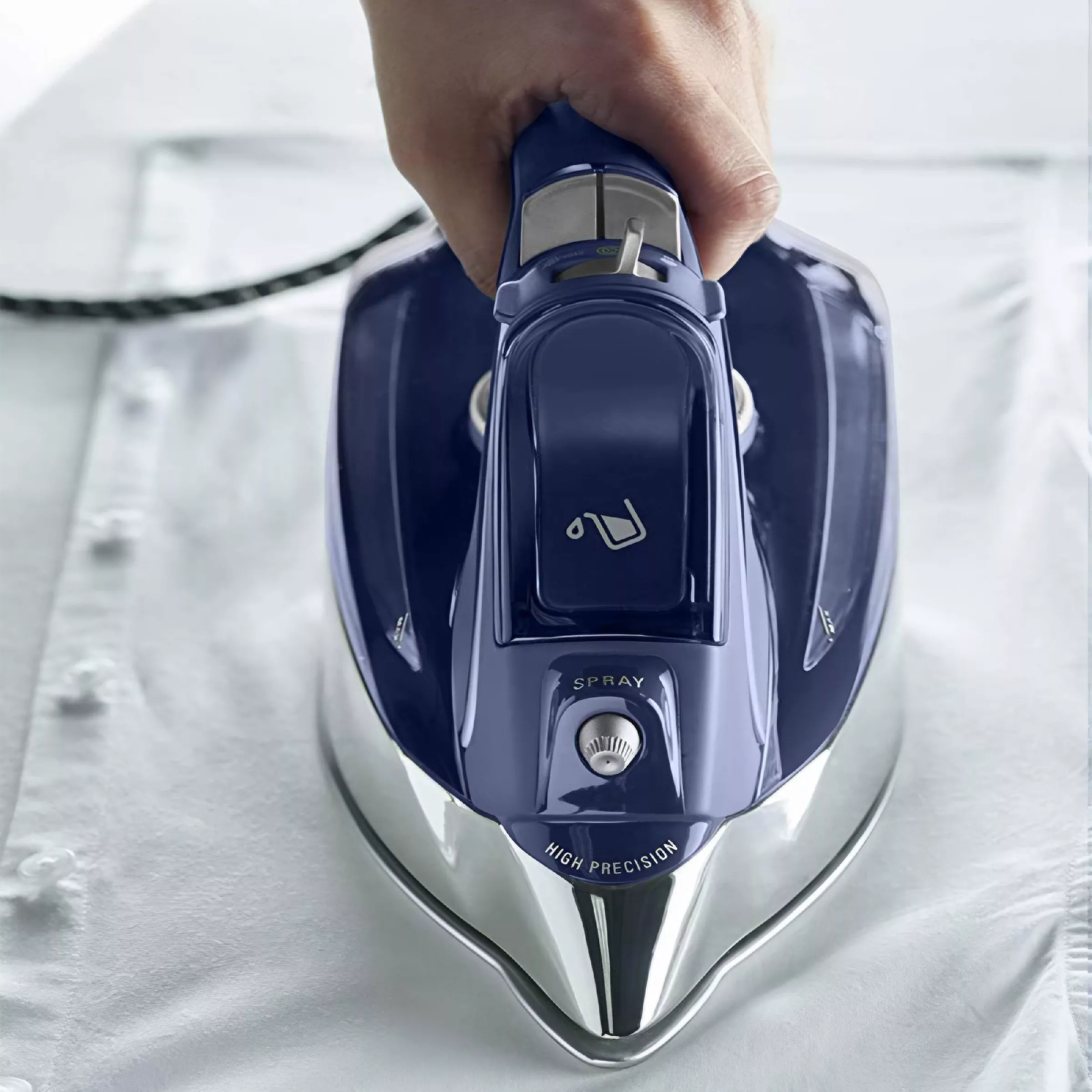 اتو بخار روونتا مدل DW8215D1