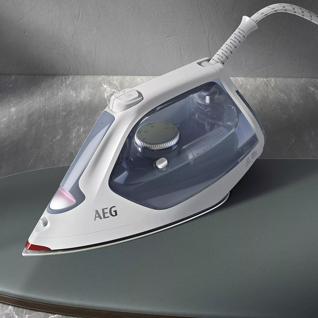 اتو بخار آ ا گ مدل SI7-1-4WB