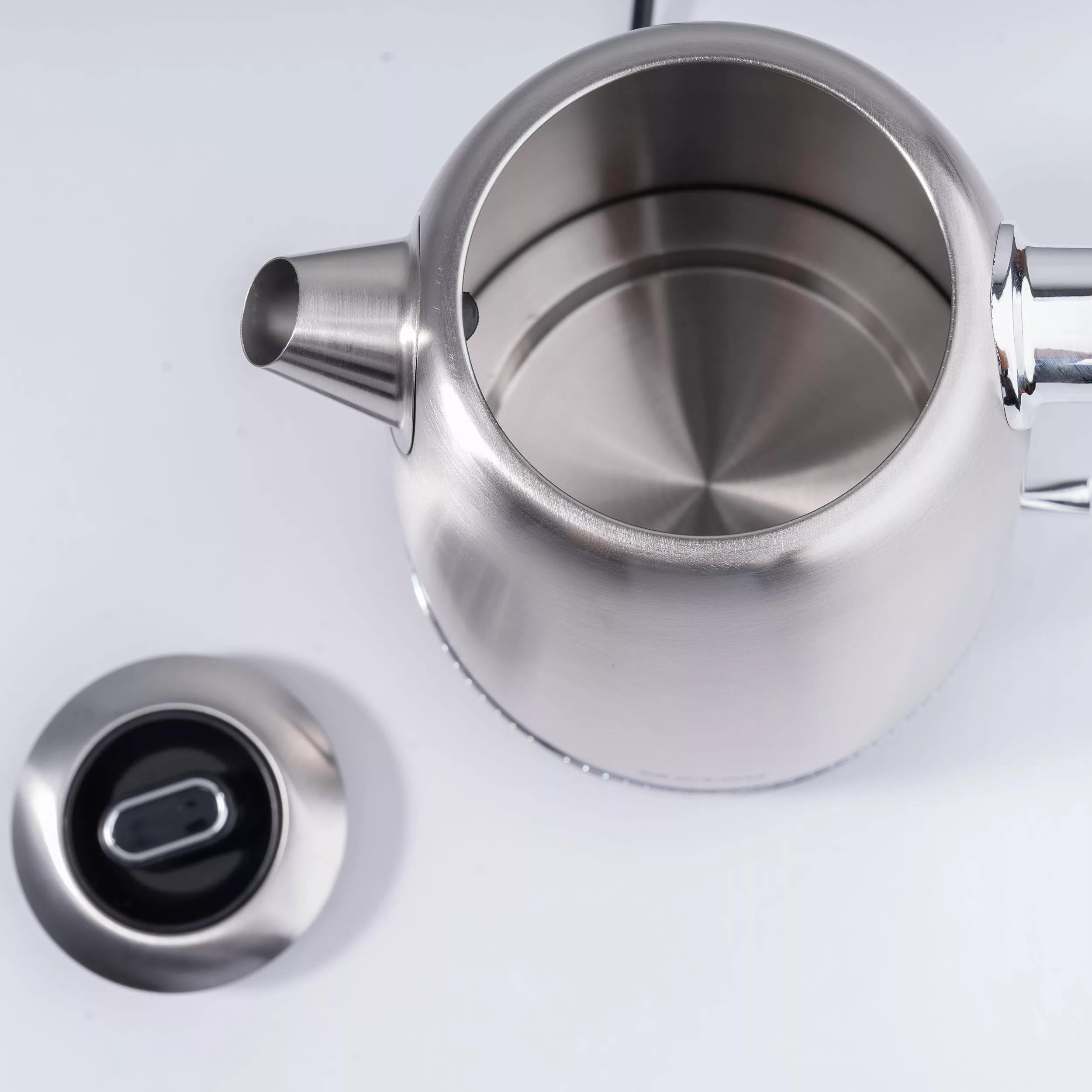 کتری برقی ماتسو مدل MA-916