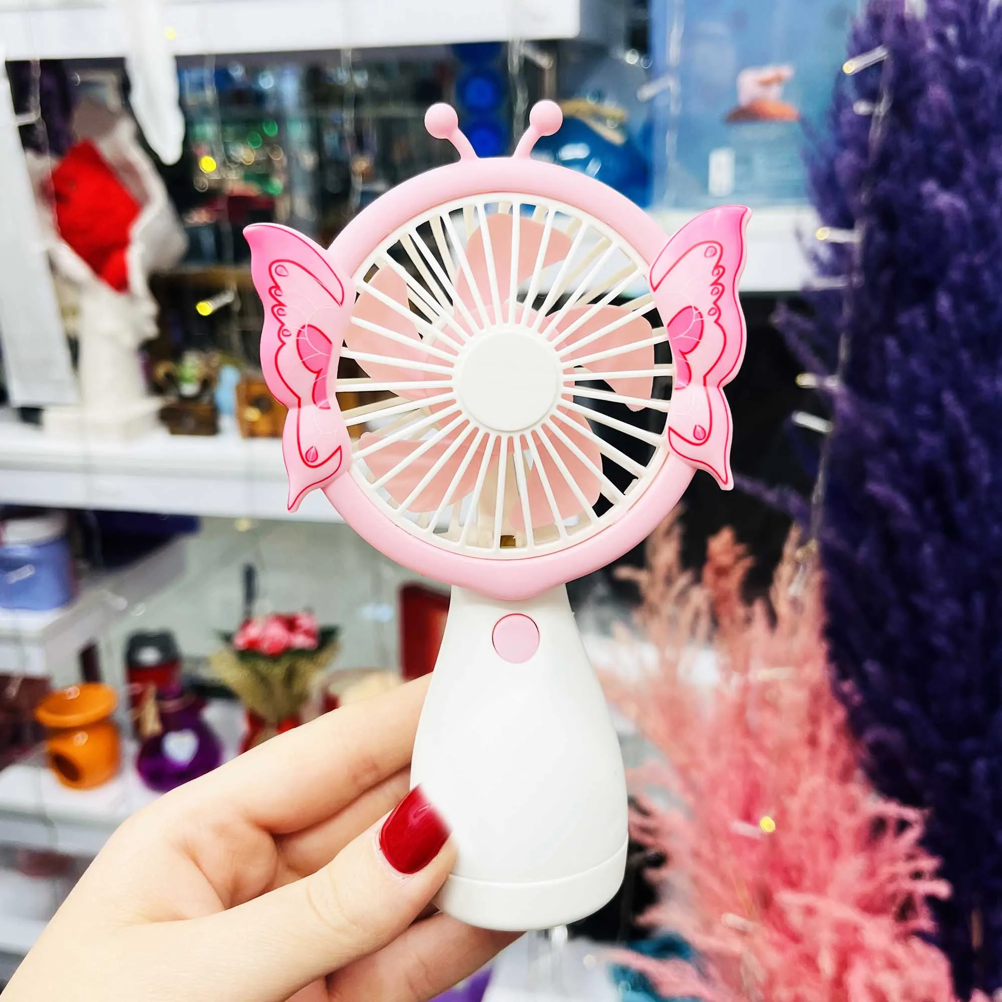 پنکه دستی مدل پروانه ظرفیت 800 میلی آمپر ساعت