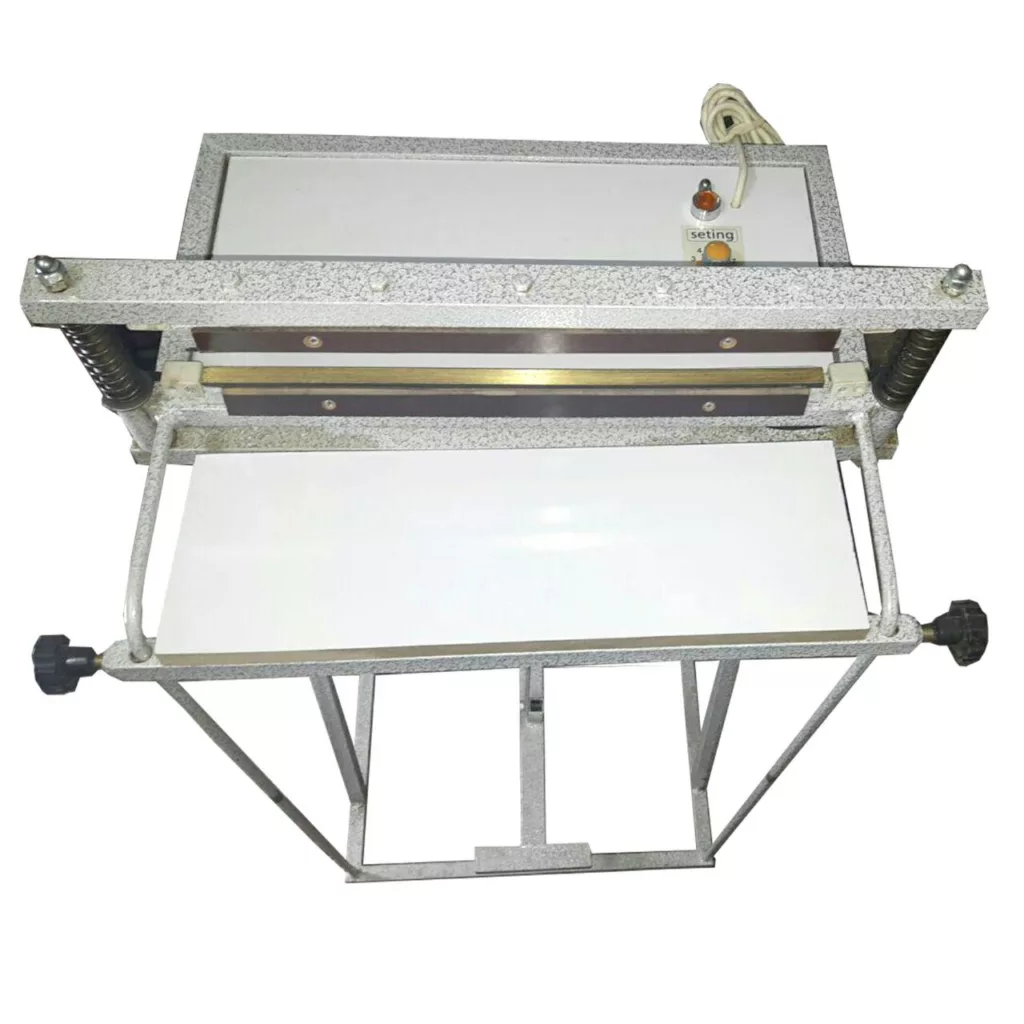 دستگاه پرس پلاستیک مدل پدالی دوخت پفکی 50cm