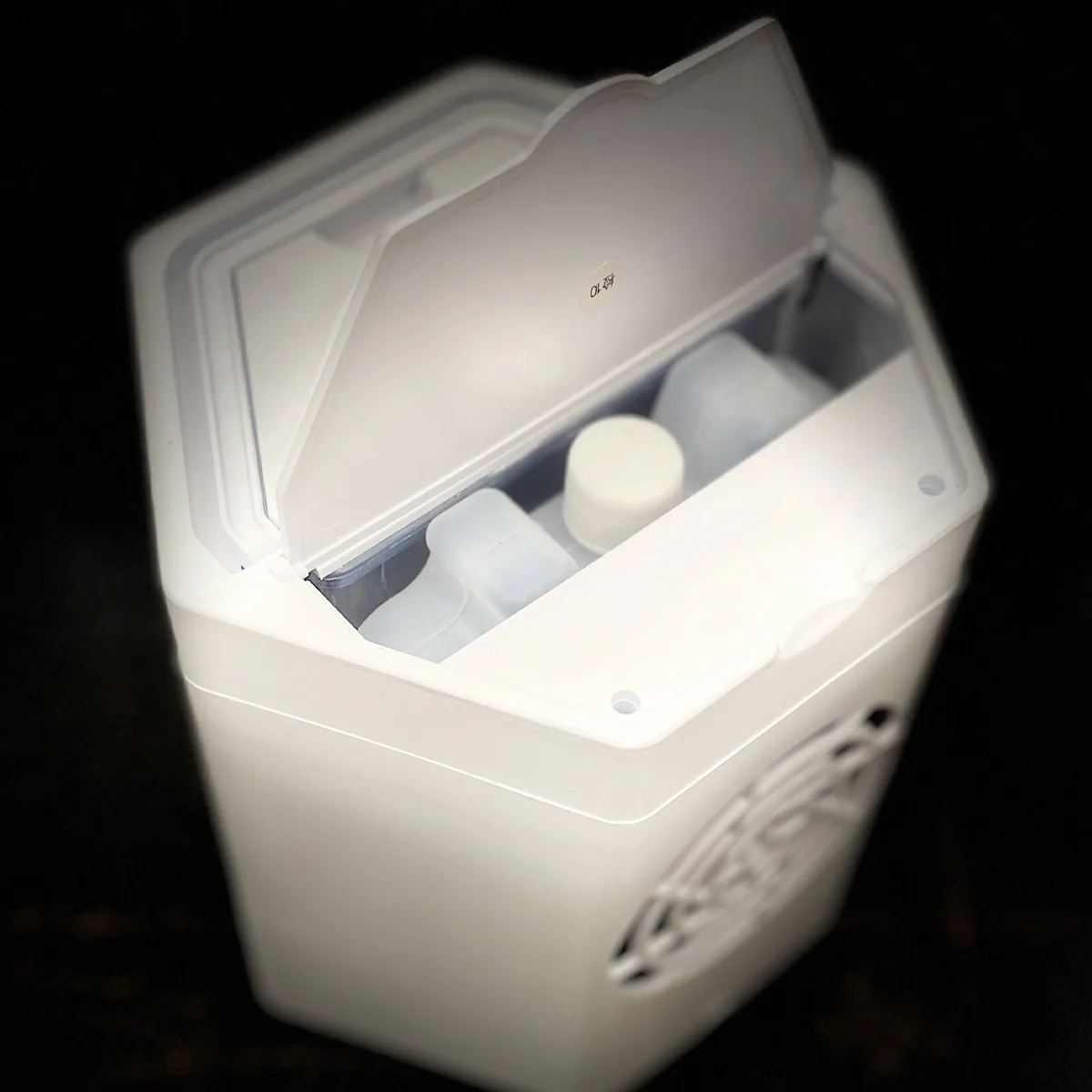 پنکه رومیزی مدل یخ خشک