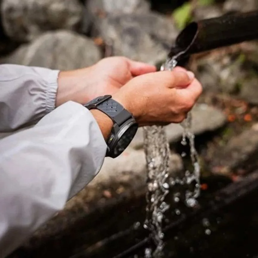 ساعت هوشمند 45 میلی متری سونتو مدل Race S Titanium کد SS051104000 بند سیلیکونی