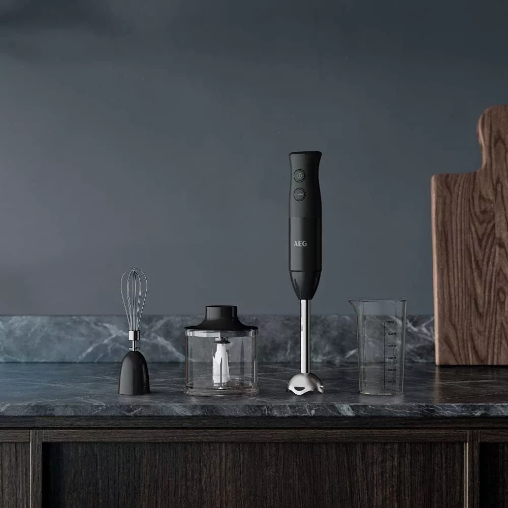 گوشت کوب برقی چندکاره 600 وات آ ا گ مدل HB4-1-6CW