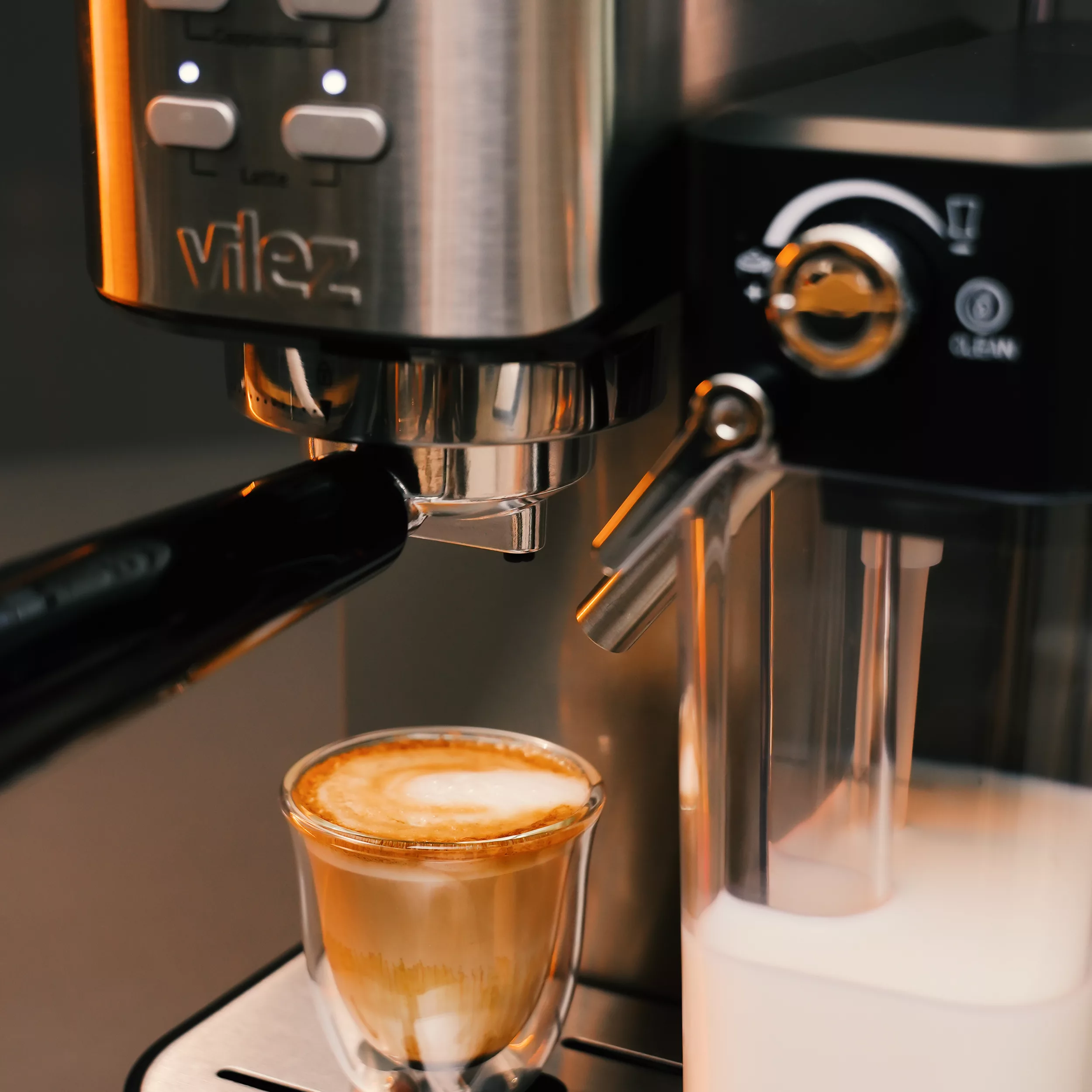 اسپرسو ساز ۱۵۰۰ میلیلیتر ویلز مدل VL4038