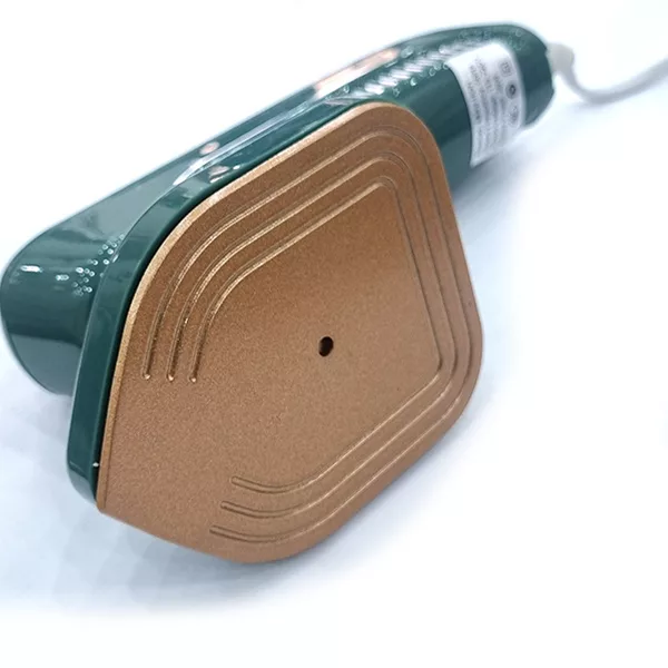 اتو مخزن‌دار مدل 2005-TRVLING