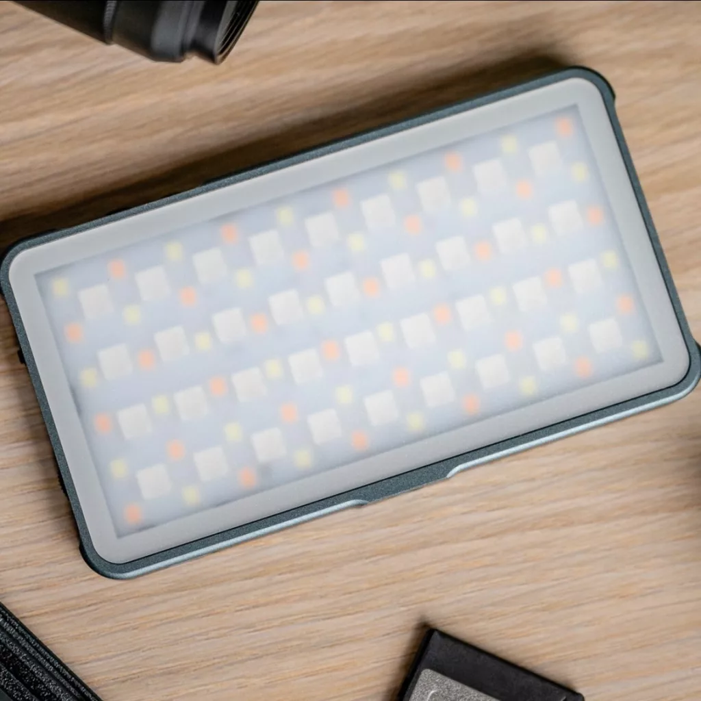 نور ثابت ال ای دی نیوول مدل Rangha Mini RGB