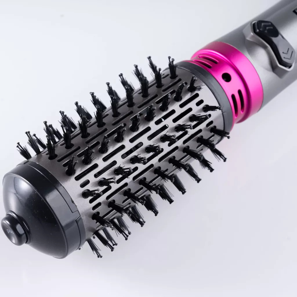 سشوار برس دار چرخشی جی دبلیو مدل GW-7659