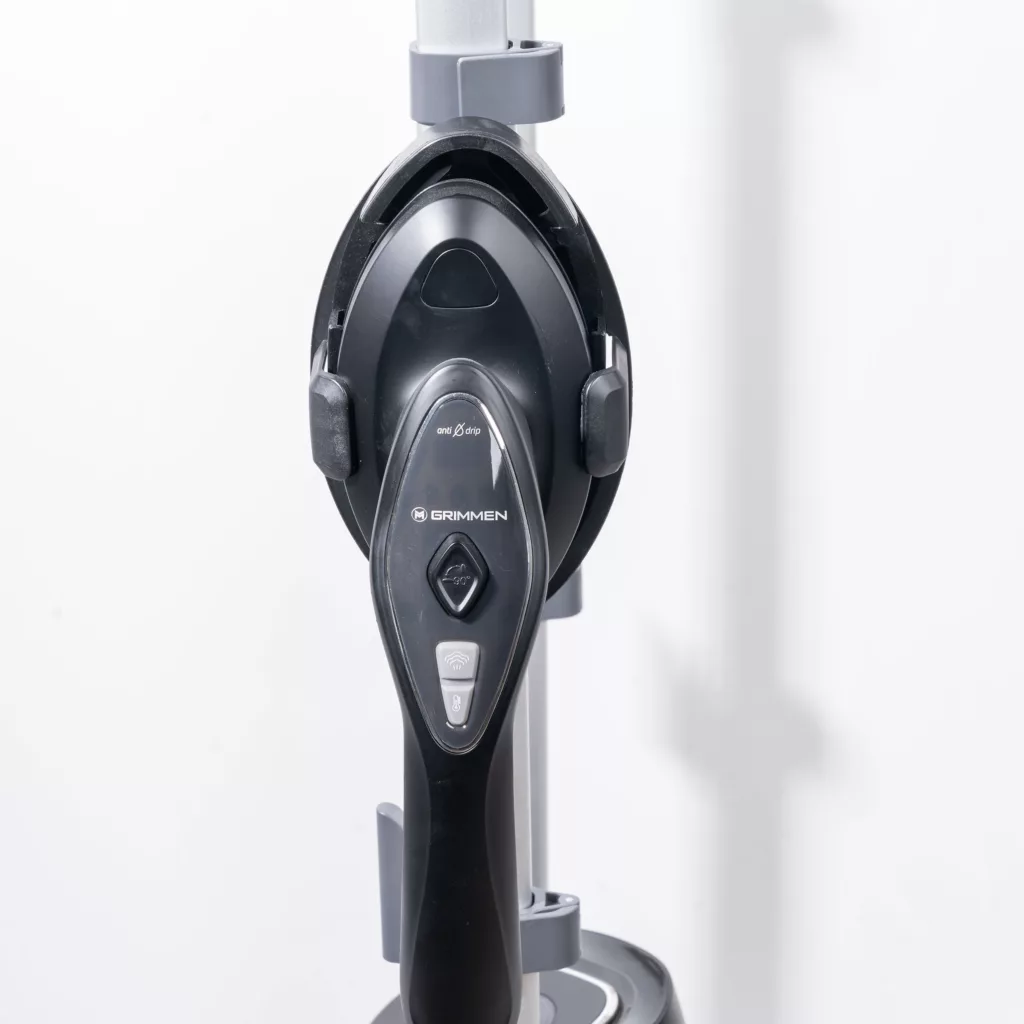 اتو ایستاده 2500 وات گریمن مدل GR-GS206