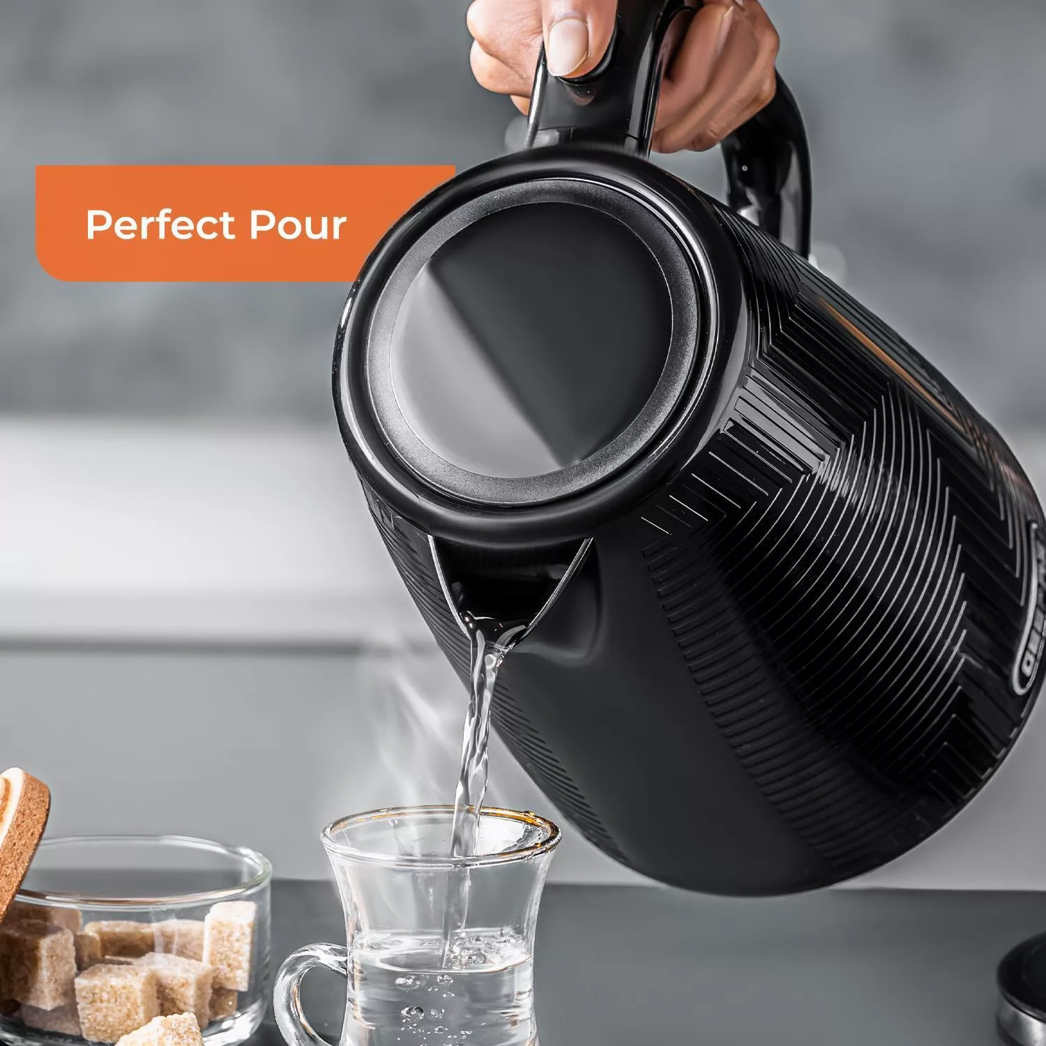 کتری برقی جی پاس مدل GK38066UK-BK