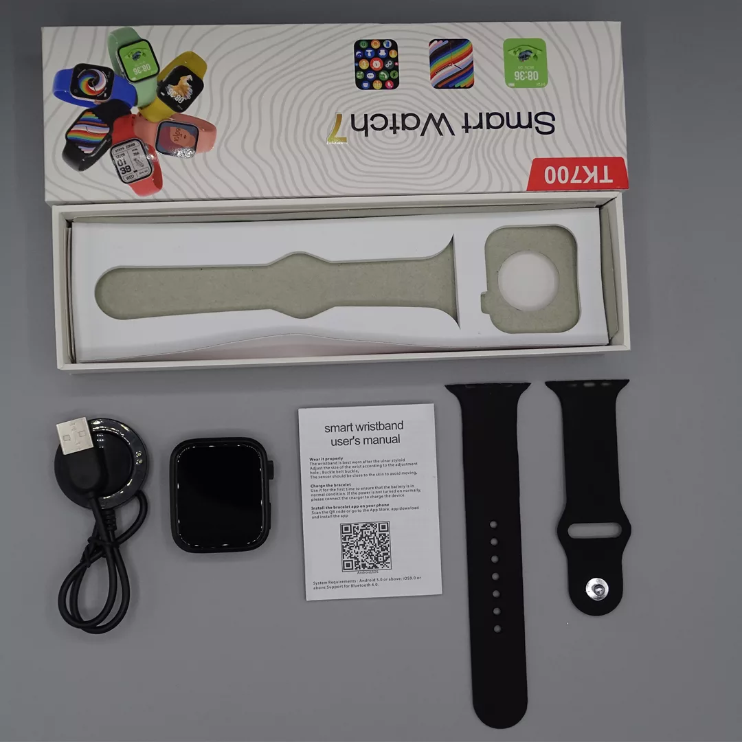 ساعت هوشمند مدل tk700