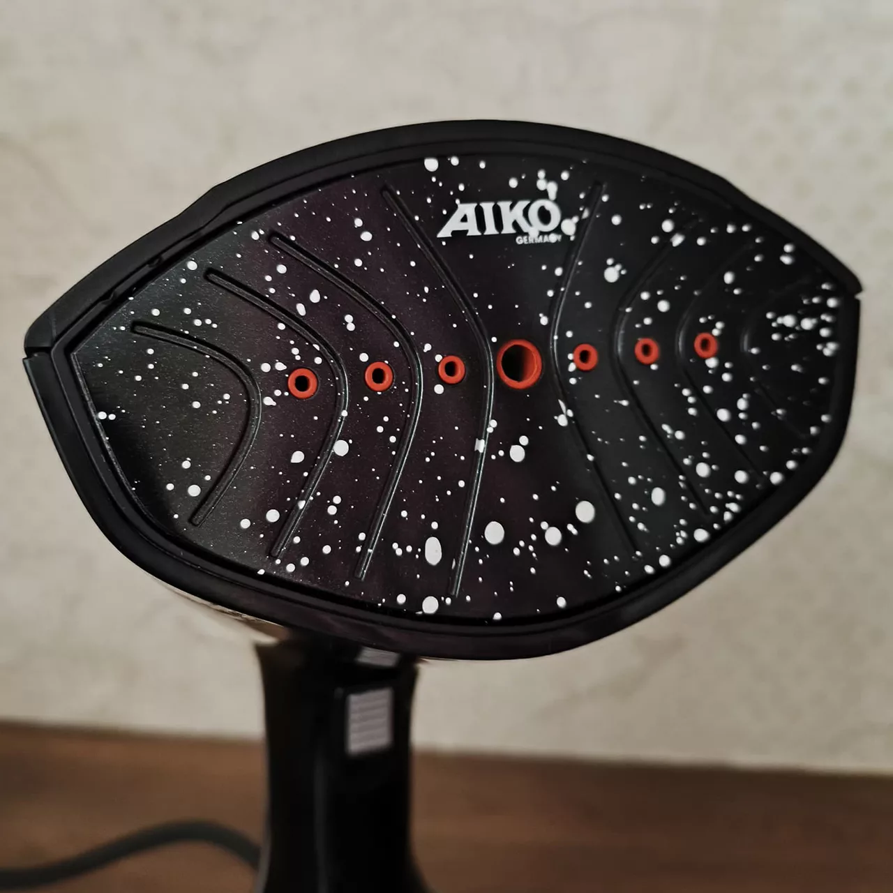 اتو بخار 2000 وات آیکو مدل AK602FS