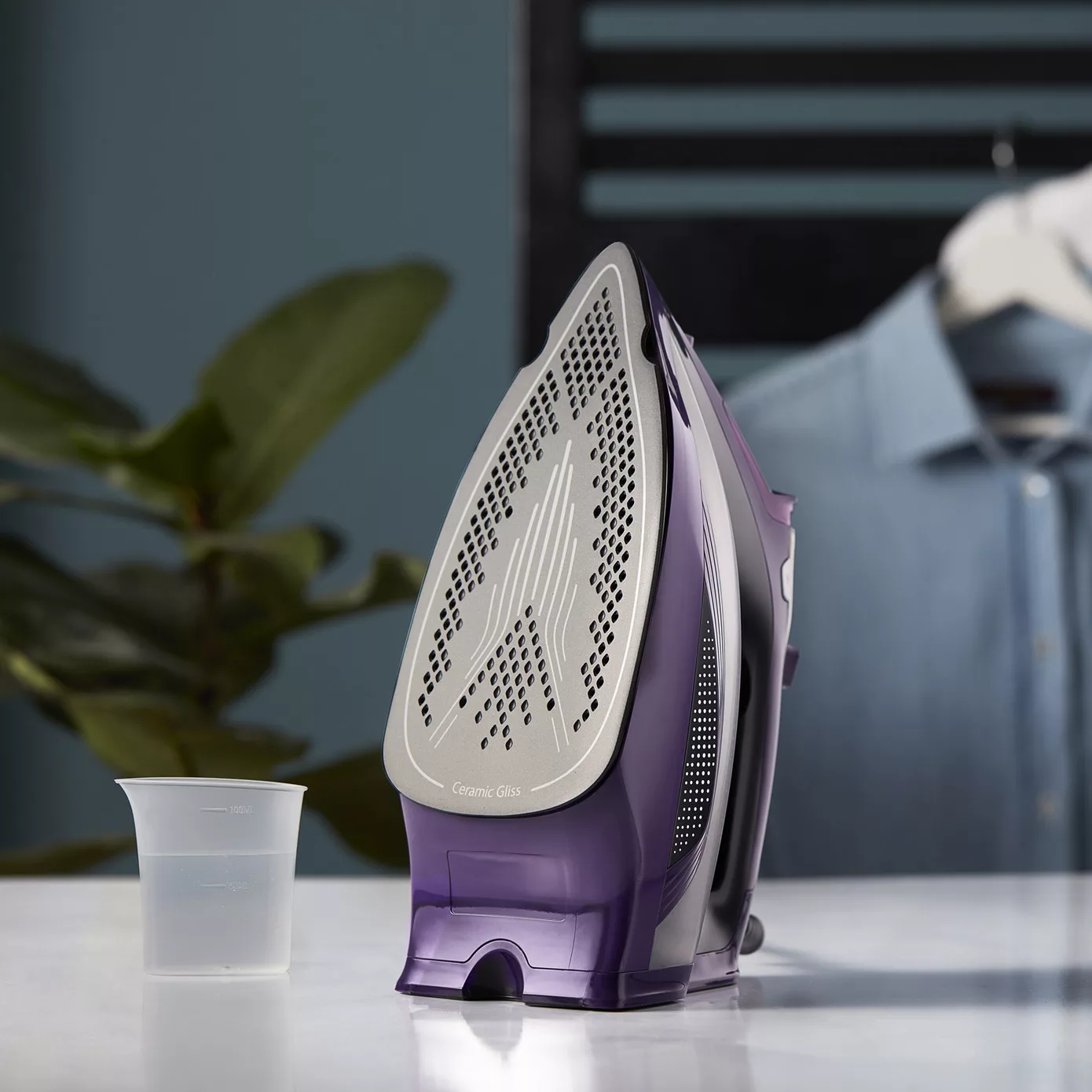 اتو بخار 2400 وات کاراجا مدل Avionic Advanced