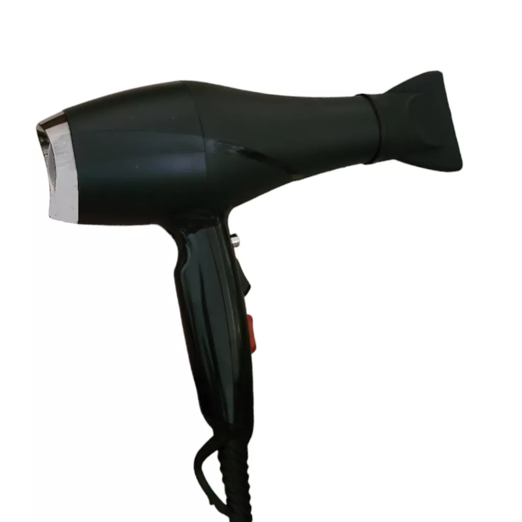 سشوار حرفه‌ای مدل p-9000، موتور AC، با توان مصرفی 9000 وات، دارای قابلیت باد سرد، فناوری تولید یون، تعویض سری، طراحی ارگونومیک، با حالت حجم‌دهنده و صاف‌کننده، وزن 600 گرم، تنظیم حرارت 3 حالته و کنترل سرعت 2 حالته، به همراه سری متمرکزکننده باریک