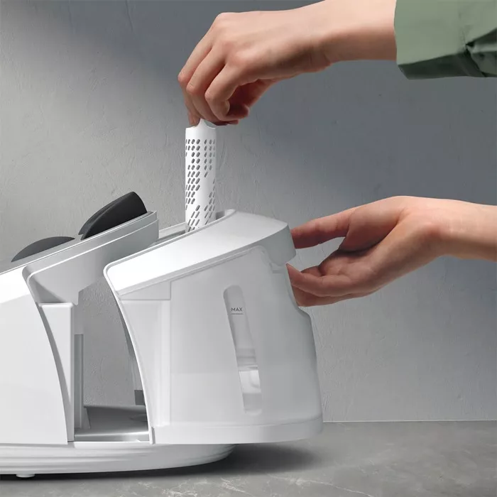 اتو مخزن دار آ ا گ مدل ST6-1-8EG