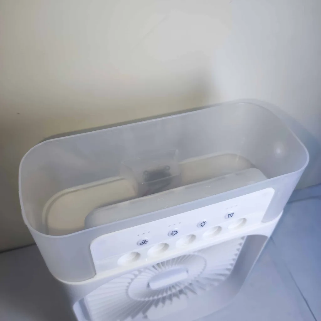 پنکه رومیزی مدل مه پاش کد CX-22 ظرفیت 5000 میلی آمپر ساعت