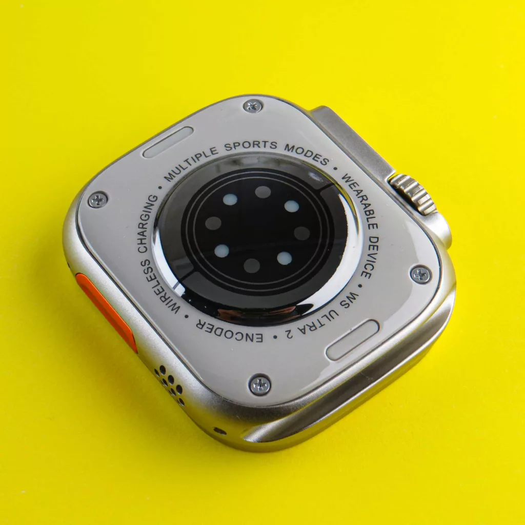 ساعت هوشمند  49 میلی متری ورنا مدل T49 Ultra با بند فلزی به همراه 2 بند اضافه و شارژر