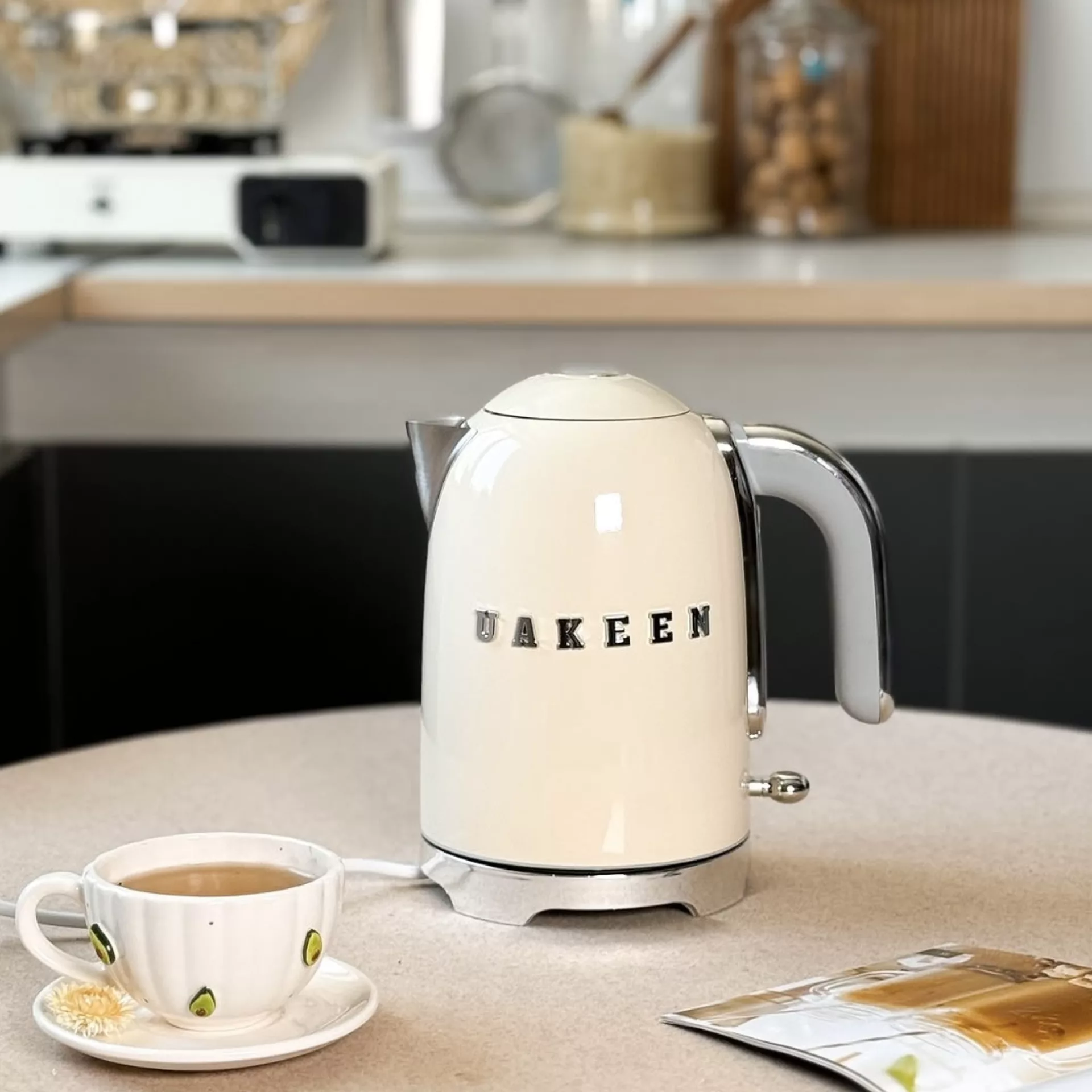 کتری برقی یواکین مدل ZL-030 گنجایش 2 لیتر