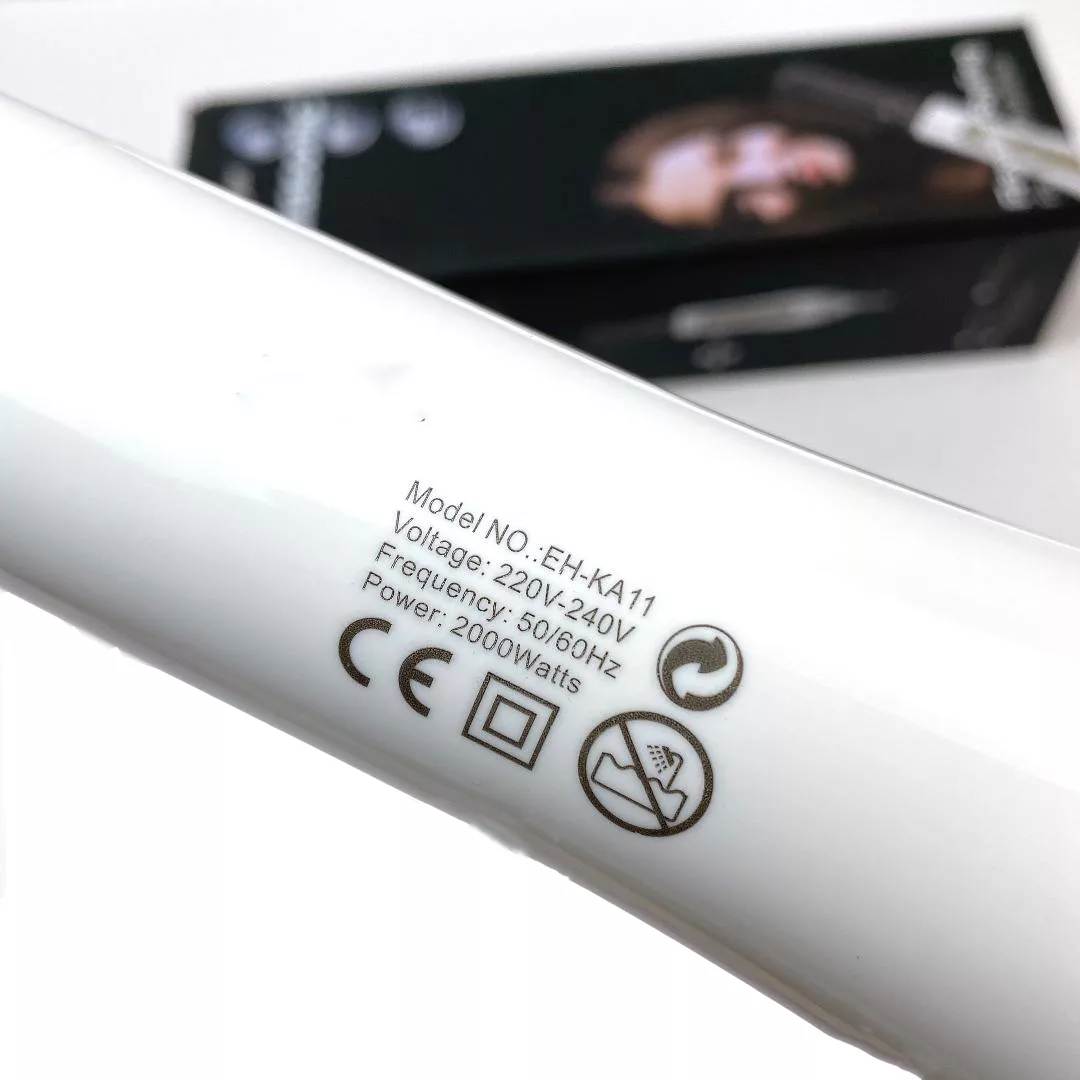 سشوار برس‌دار حالت‌دهنده 2000 وات پاناسونیک مدل ka11