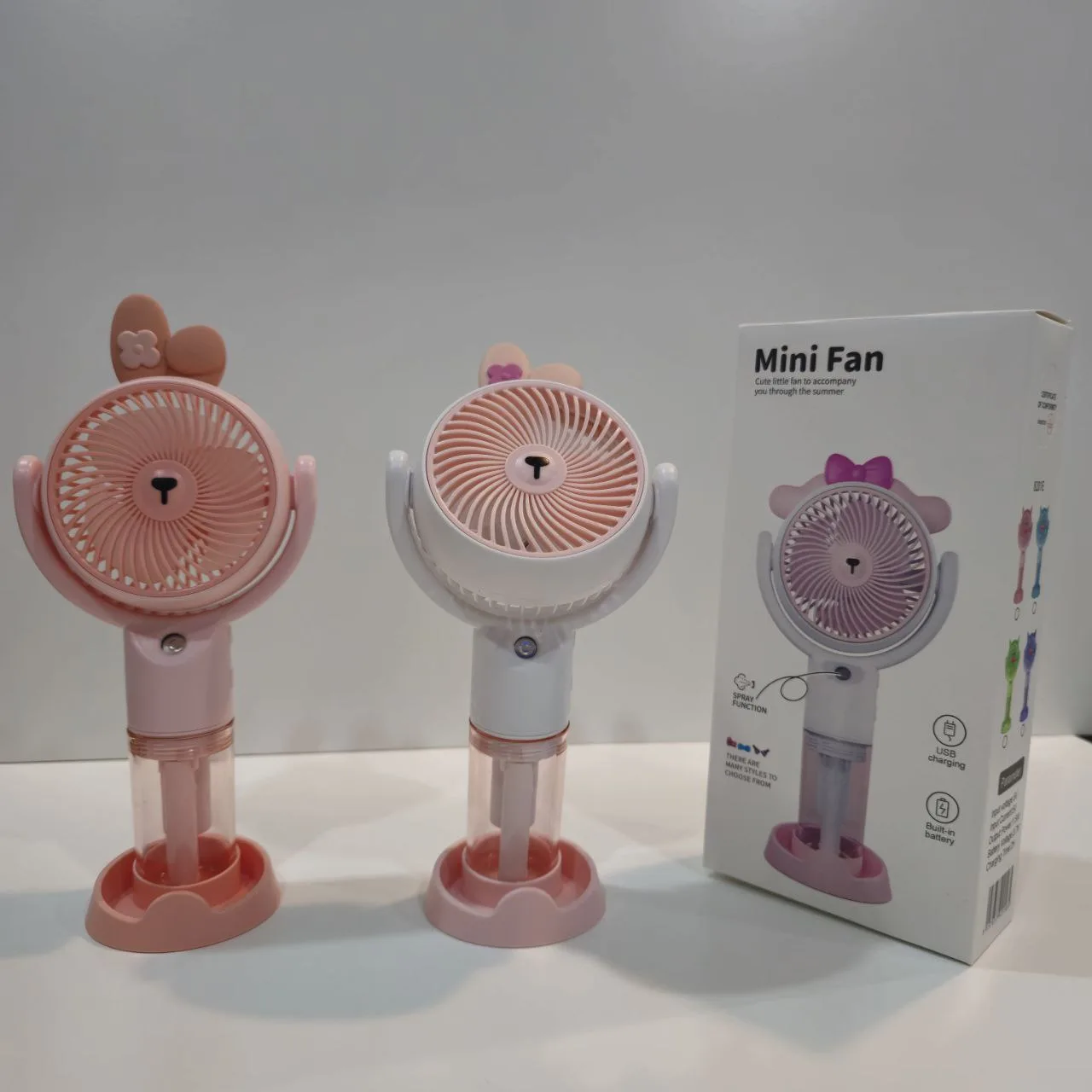 پنکه شارژی مدل مه پاش ظرفیت 400 میلی آمپر ساعت