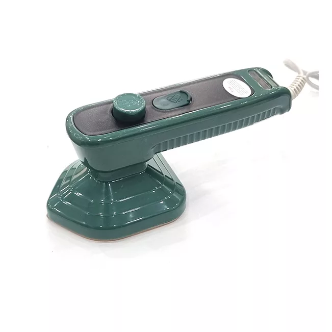 اتو مخزن‌دار مدل 2005-TRVLING