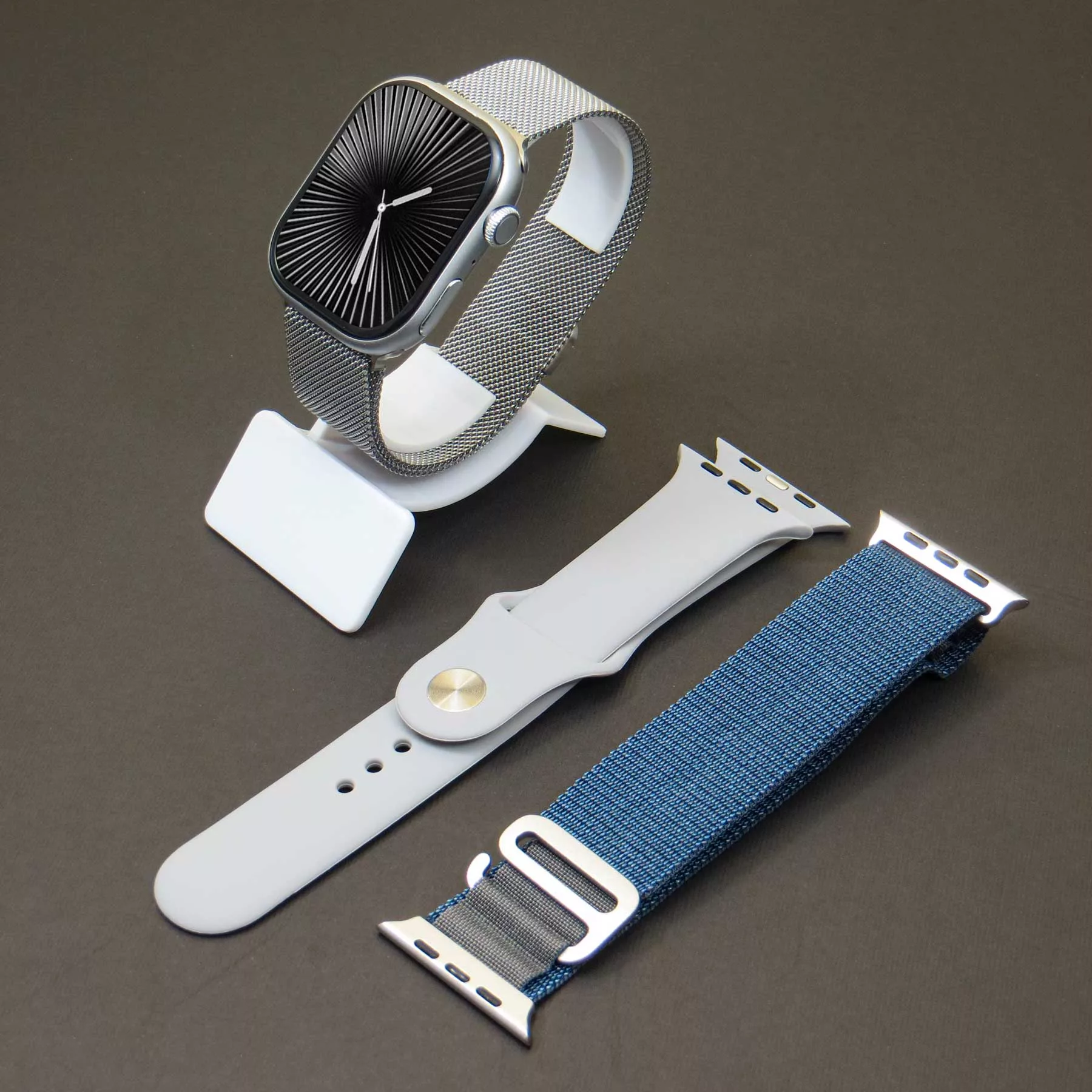 ساعت هوشمند 46 میلی متری ورنا مدل T46 Pro max با بند فلزی به همراه 2 بند اضافه و شارژر