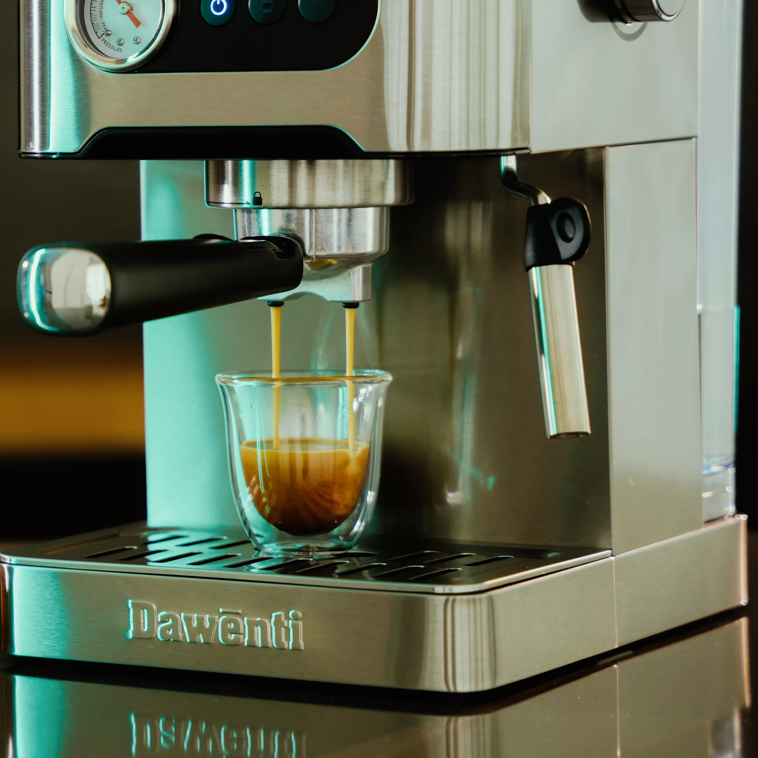 اسپرسو ساز ۱۵۰۰ میلی‌لیتر داونتی مدل DW3010
