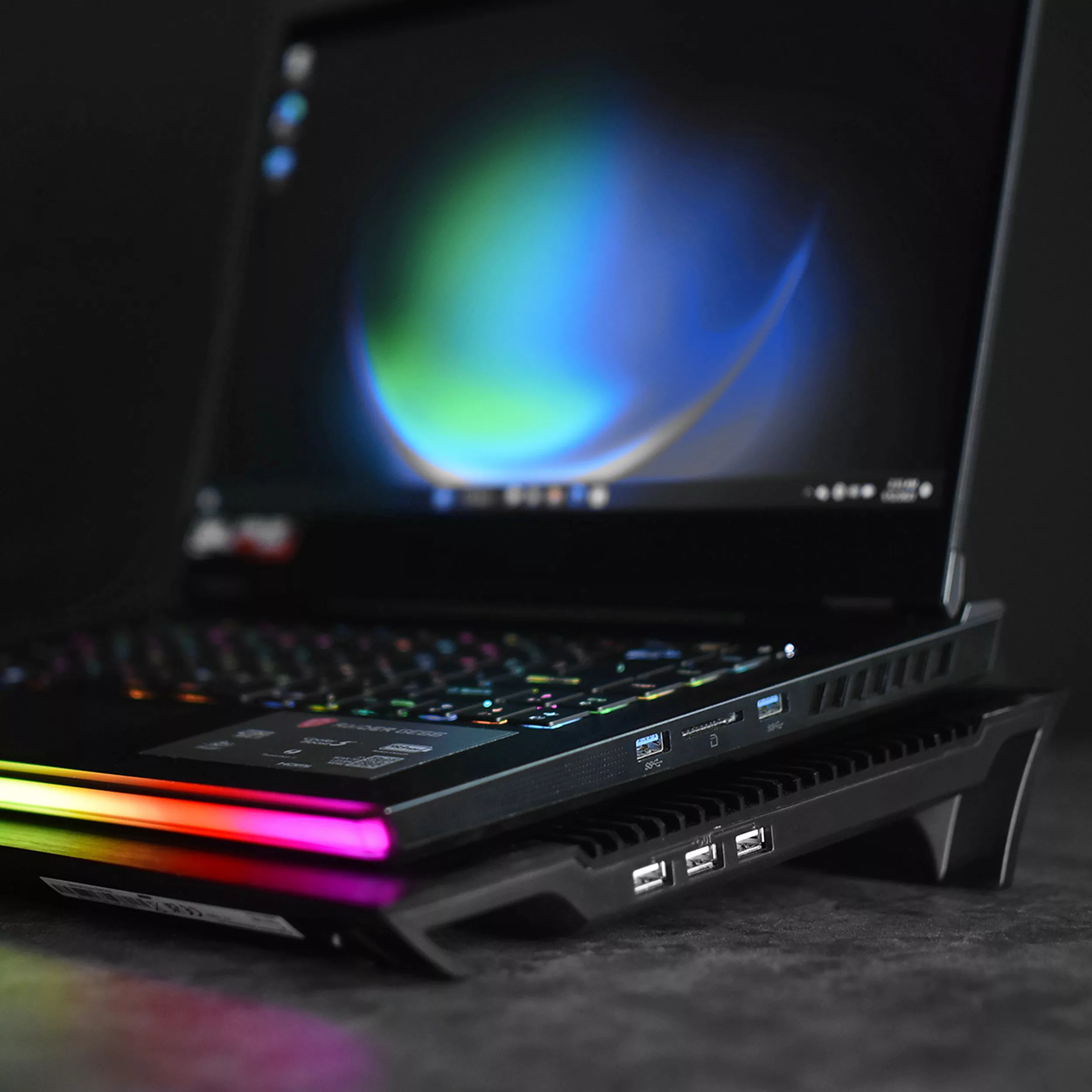 پایه خنک کننده  لپ تاپ تراست مدل TPAD - 8