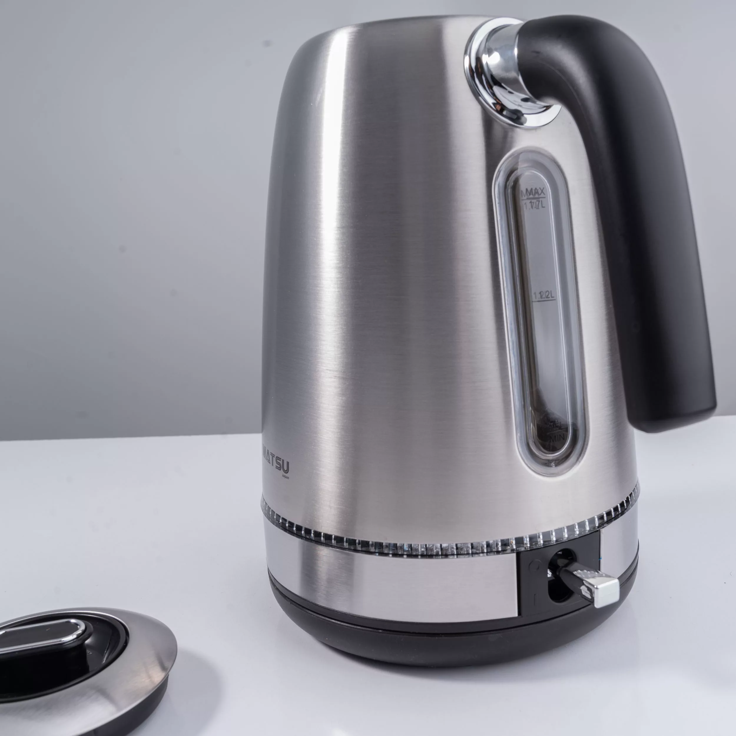 کتری برقی ماتسو مدل MA-916