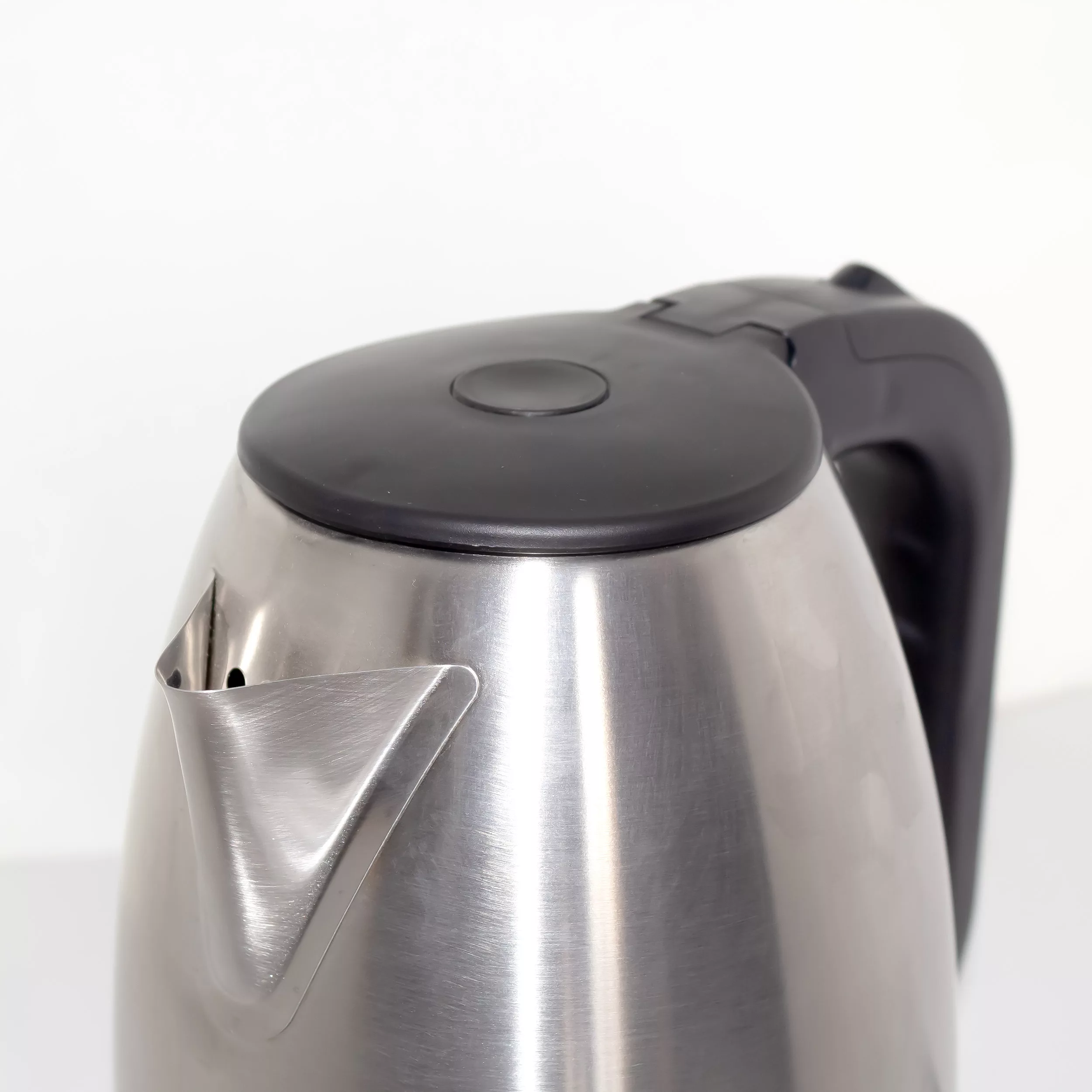 کتری برقی نیکای مدل NK-420-A