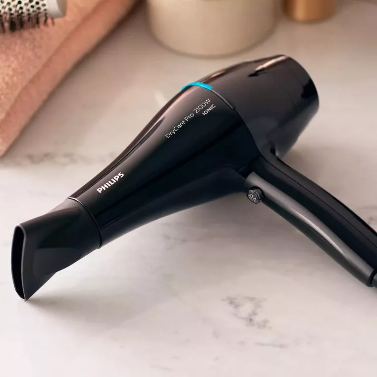 سشوار حرفه ای فیلیپس مدل BHD272