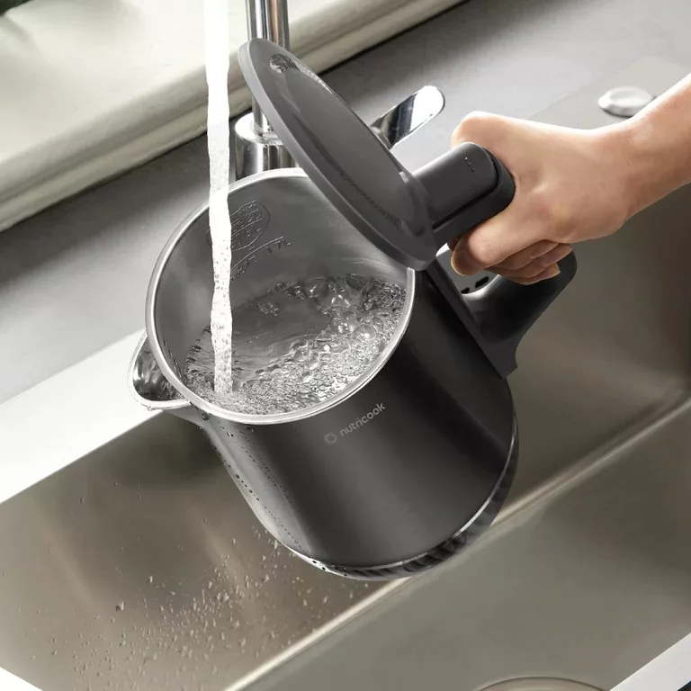 کتری برقی نوتریکوک مدل USK501 گنجایش 1.7 لیتر