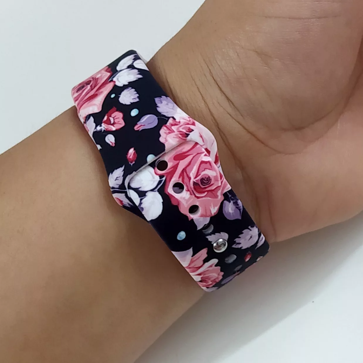 ساعت هوشمند لوزان مدل LS740Lite