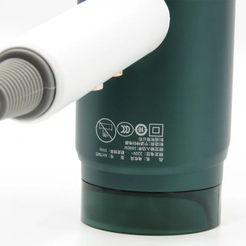 سشوار خانگی 1600 وات ای یو ایکس مدل 404195