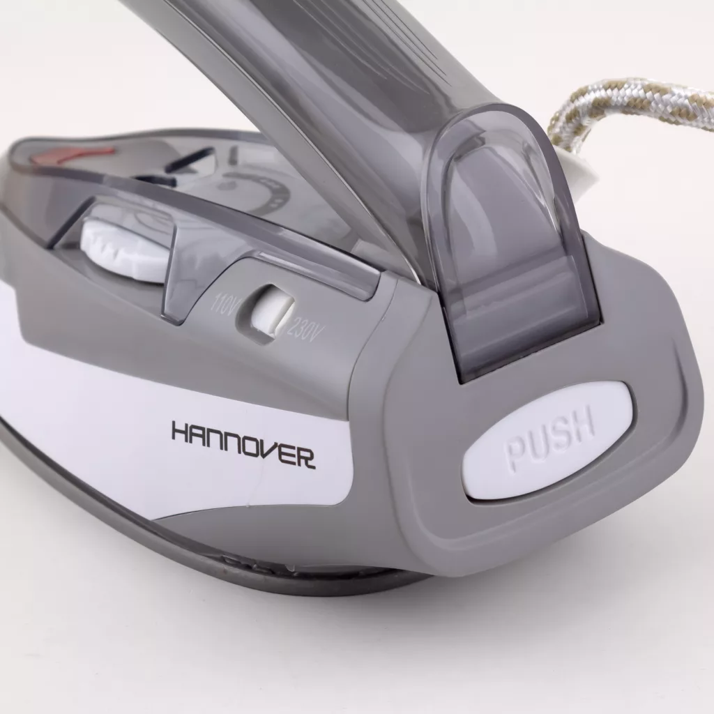 اتو مسافرتی 1500 وات هانوور مدل 1840