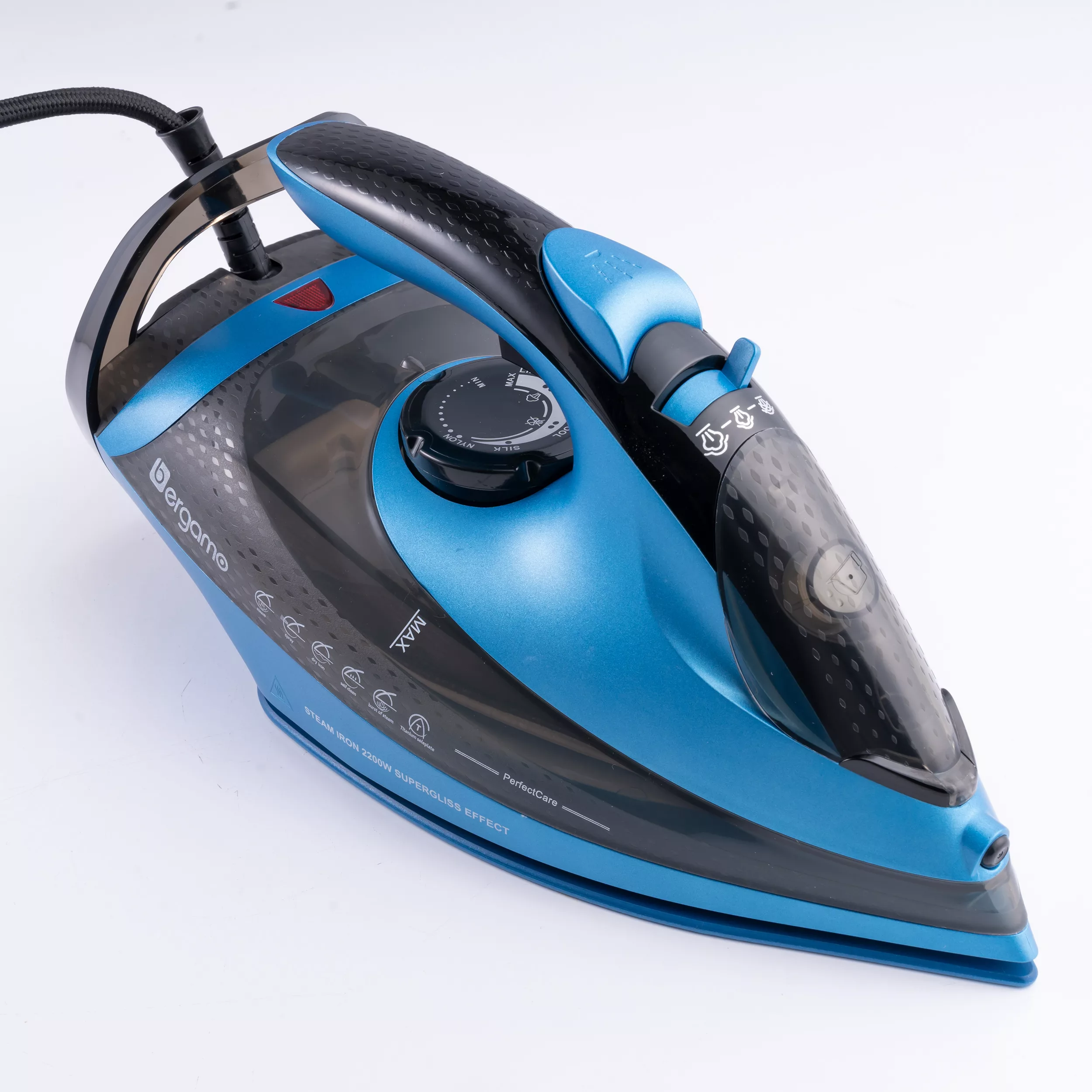 اتو بخار برگامو مدل BG-SI1171SBB