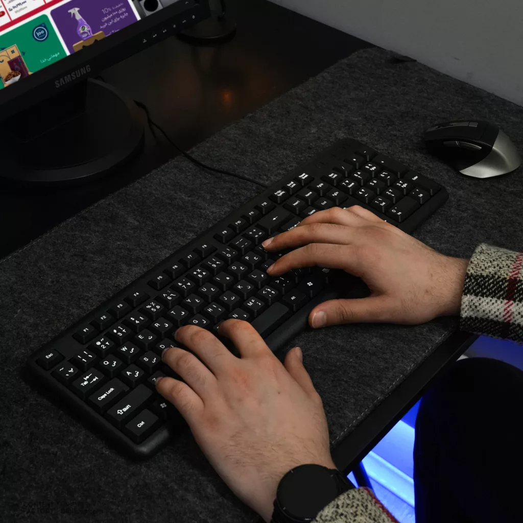 کیبورد سابیت مدل K-4200، سوئیچ ممبران، Full-size