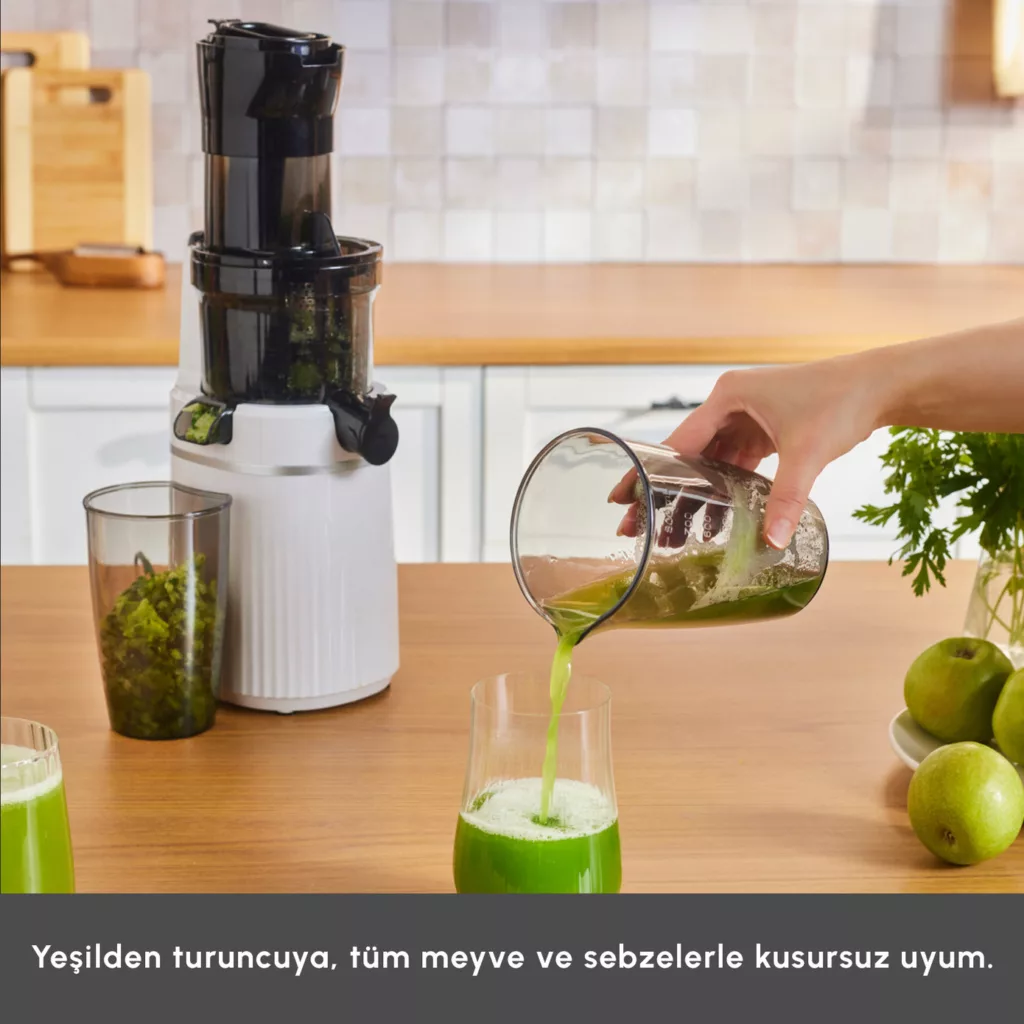 عصاره‌گیر کاراجا مدل Slow Juicer