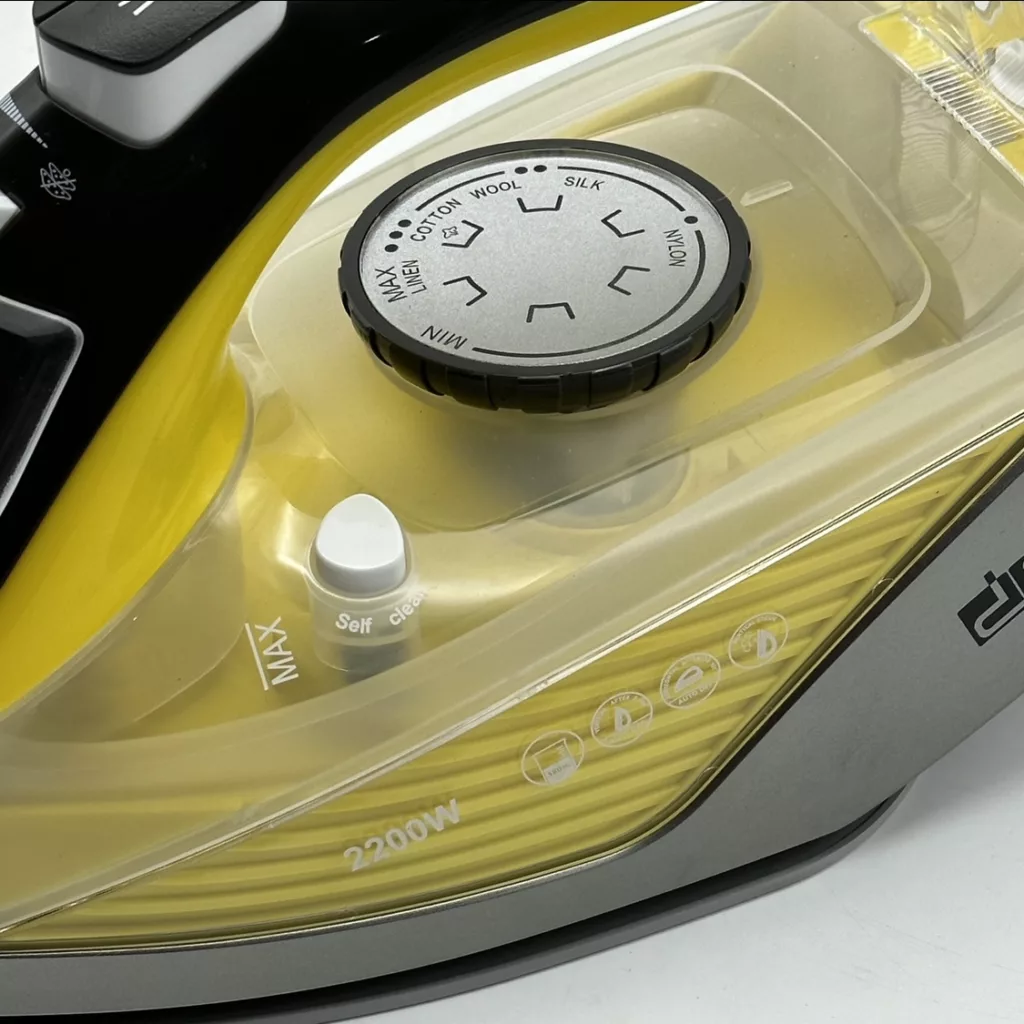 اتو بخار دی اس پی مدل KD1010