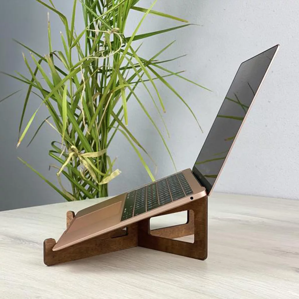 پایه نگهدارنده لپ تاپ مدل E001