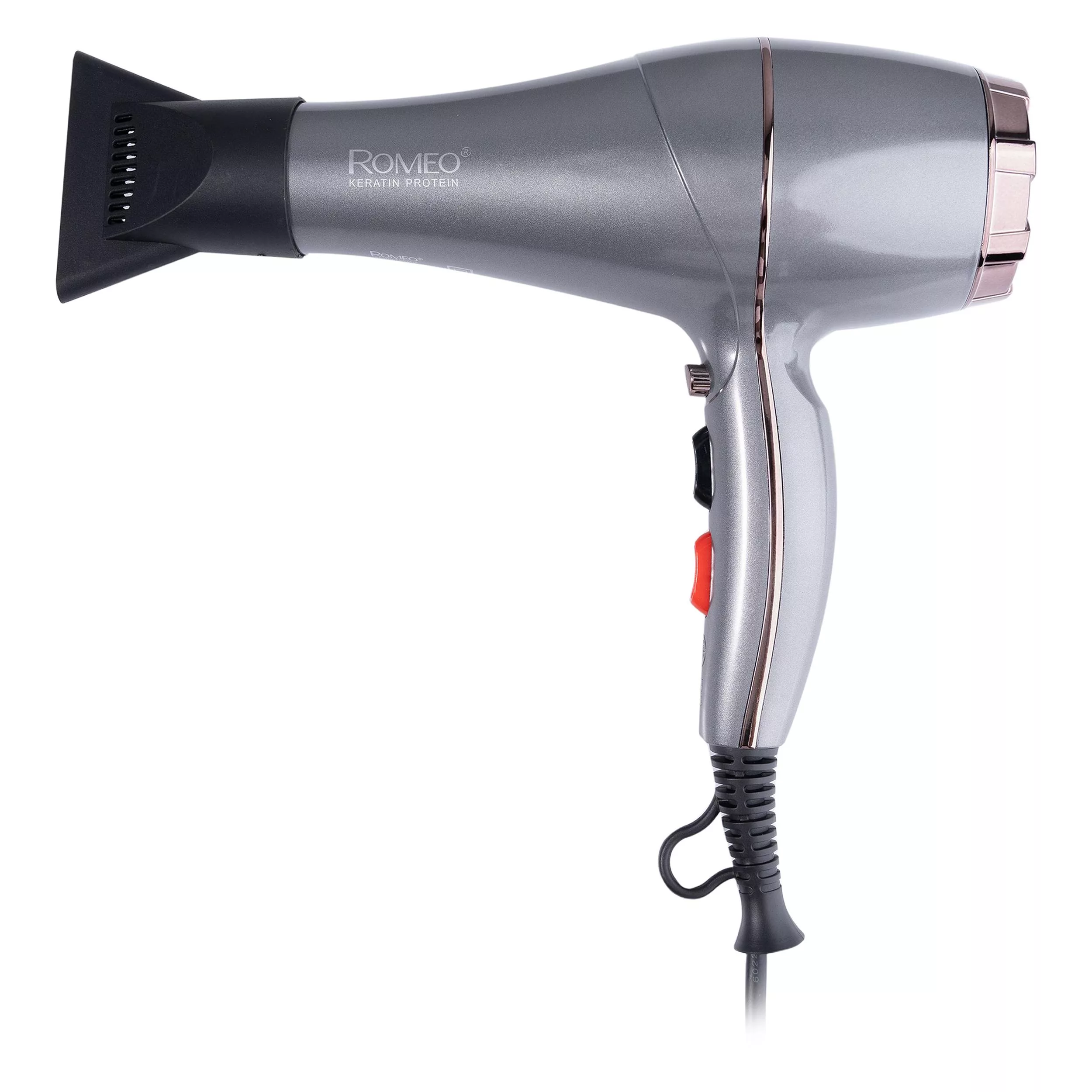 سشوار حرفه‌ای رومئو مدل RM-5858، موتور AC با توان مصرفی 2200 وات، دارای قابلیت باد سرد، طراحی ارگونومیک، دارای حلقه آویختن، با حالت صاف‌کننده و حجم‌دهنده، وزن 450 گرم، تنظیم حرارت 3 حالته و کنترل سرعت 2 حالته، به همراه متمرکزکننده باریک