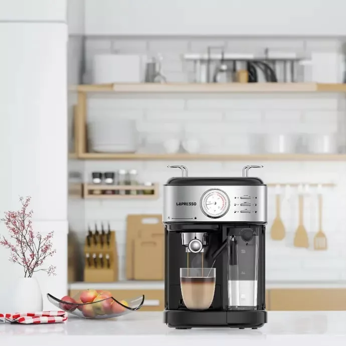 اسپرسو ساز لپرسو مدل LP20BCMCFBK