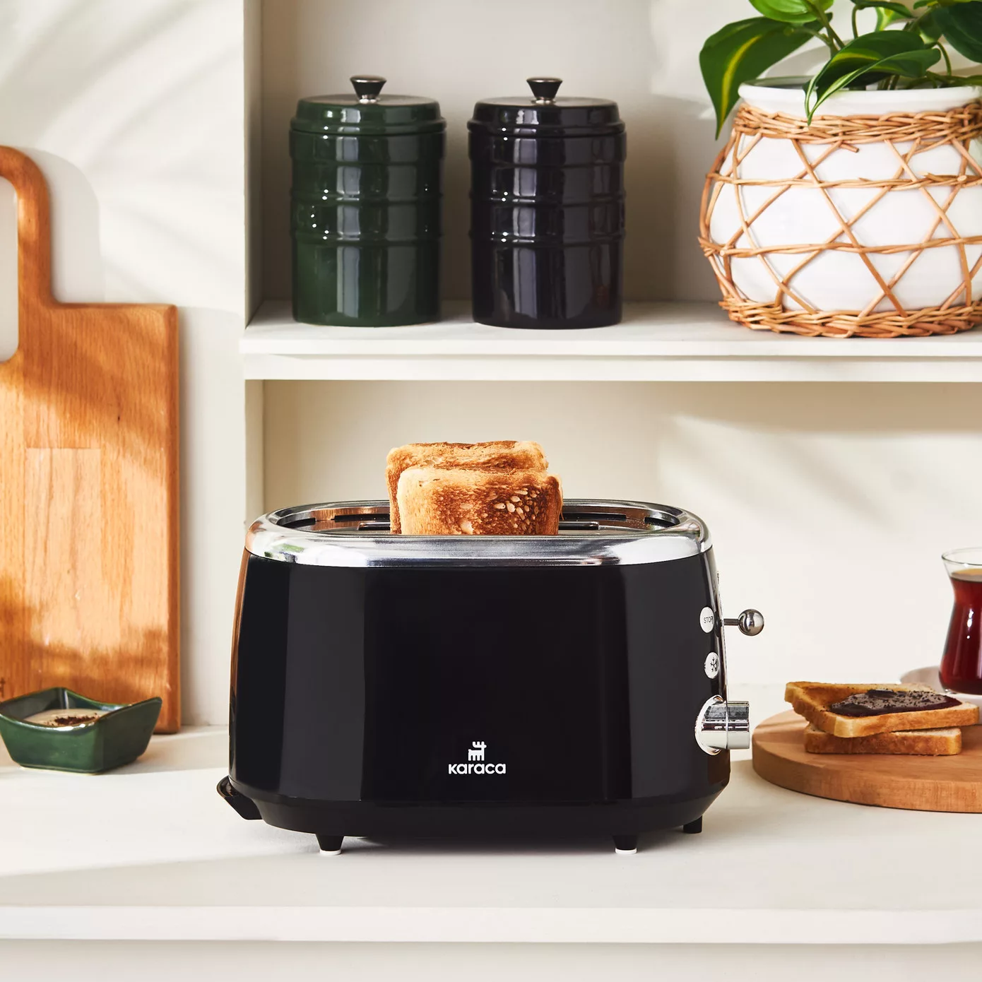 توستر کاراجا مدل Crusty