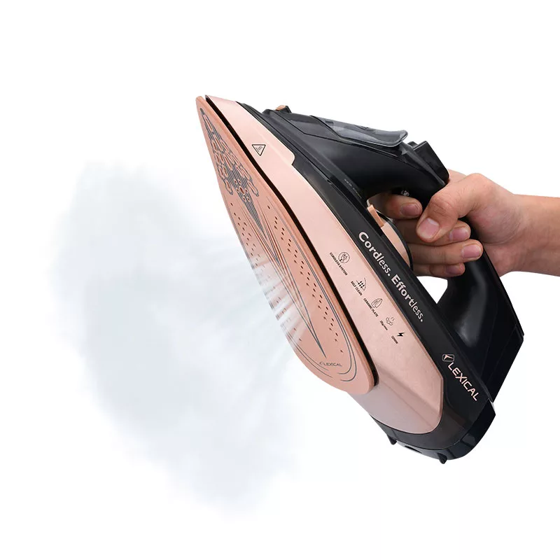 اتو مخزن دار لکسی کال مدل LSI-1010