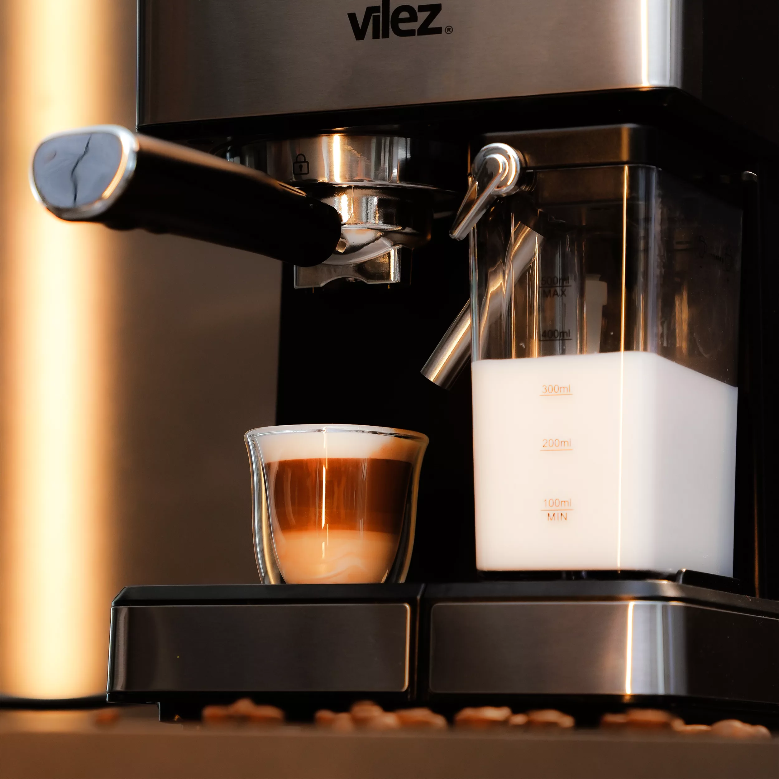 اسپرسو ساز ۱۵۰۰ میلی‌لیتر ویلز مدل VL2919