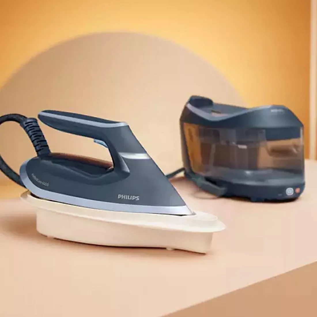 اتو مخزن دار فیلیپس مدل PSG6042