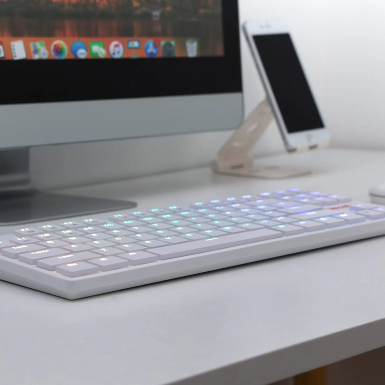 کیبورد بی سیم مخصوص بازی ردراگون مدل ANUBIS K539W RGB