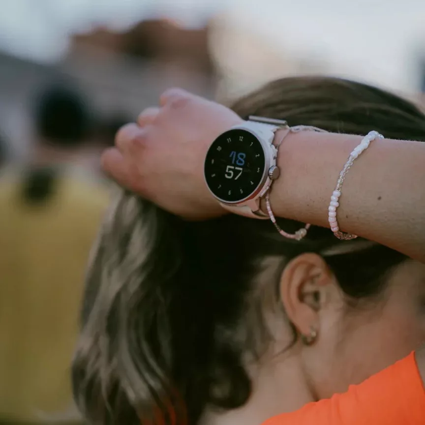 ساعت هوشمند 46 میلی متری سونتو مدل Run کد SS051110000 با بند برزنتی